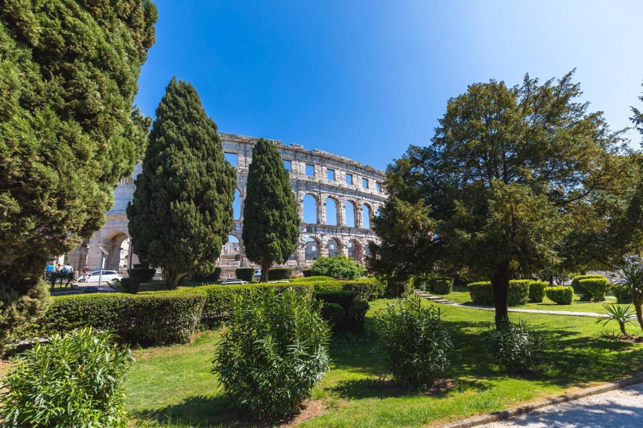 Apartmani Monte Pula Exterior foto